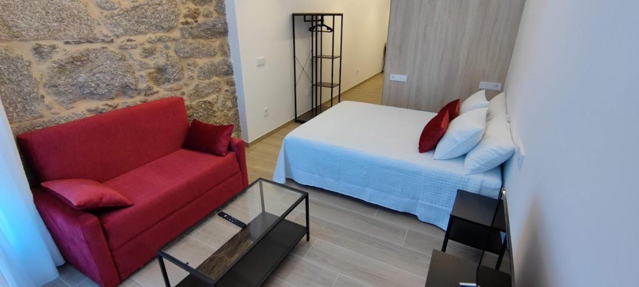 Apartamentos A Pousa Do Asma Chantada Extérieur photo